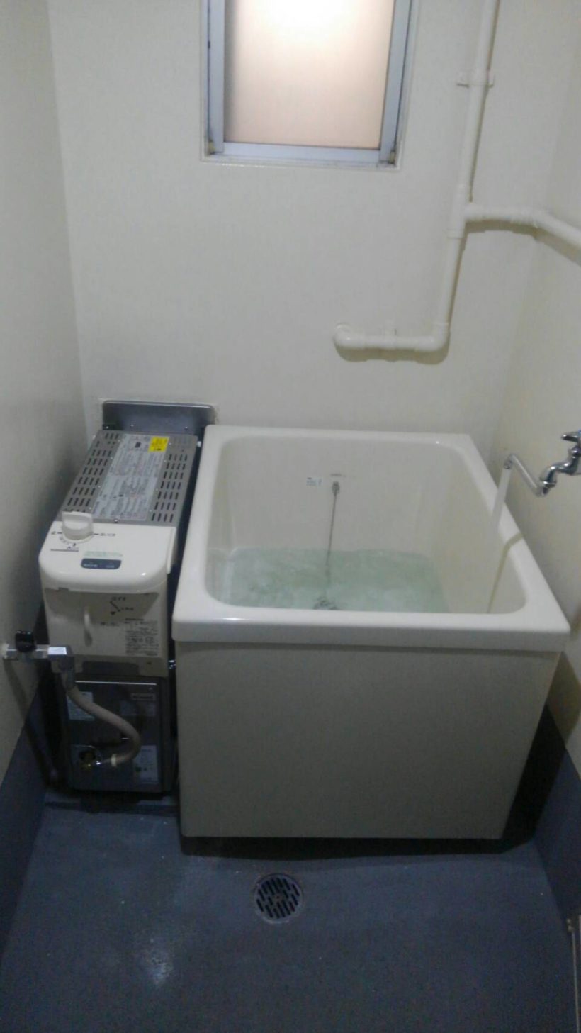 急募。田川市市営住宅風呂の給湯器 - 福岡県のその他